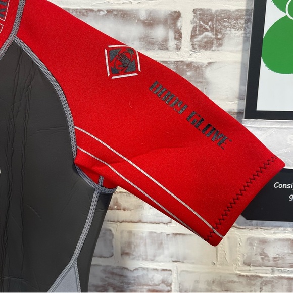 Body glove Kids Red and Gray Wetsuit youth 12 - Picture 5 of 7